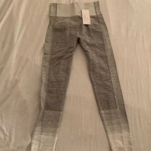 Gray Astoria Gradient Leggings